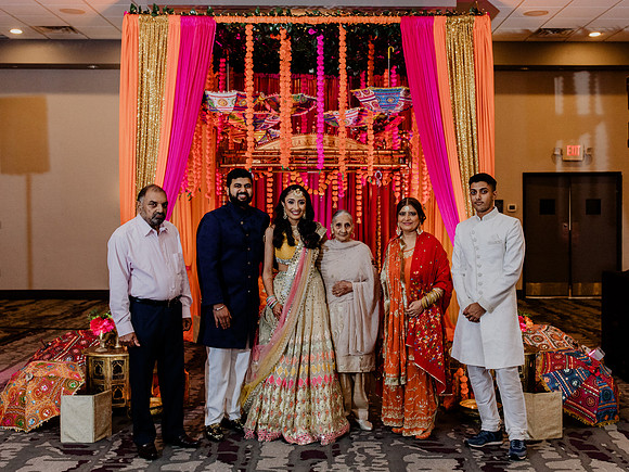 Anu-Omesh-Sangeet-1318