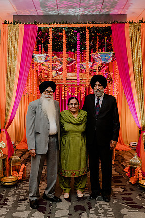 Anu-Omesh-Sangeet-1359