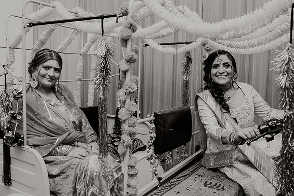 Anu-Omesh-Sangeet-1383