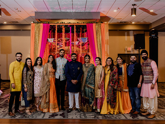 Anu-Omesh-Sangeet-1384