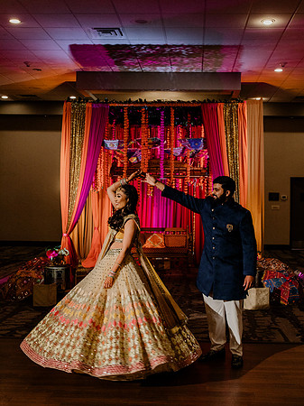 Anu-Omesh-Sangeet-1424