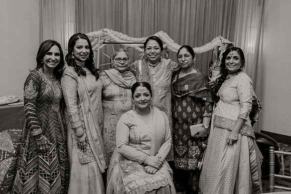 Anu-Omesh-Sangeet-1428