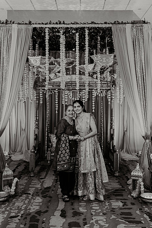 Anu-Omesh-Sangeet-1445