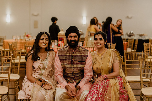 Anu-Omesh-Sangeet-1457