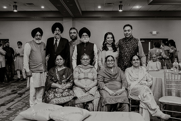Anu-Omesh-Sangeet-1456