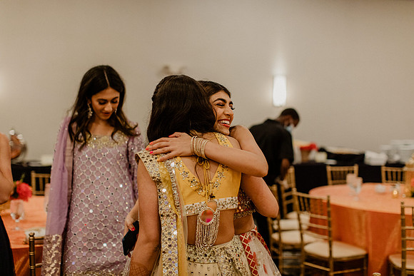 Anu-Omesh-Sangeet-1459