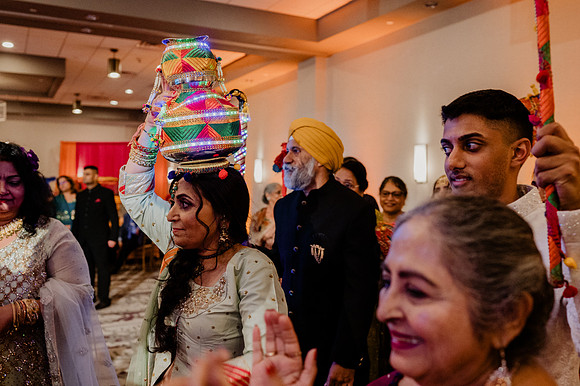 Anu-Omesh-Sangeet-2028
