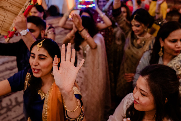 Anu-Omesh-Sangeet-2032