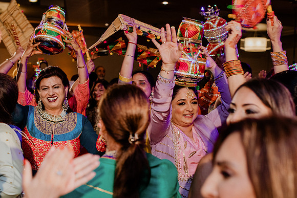 Anu-Omesh-Sangeet-2055