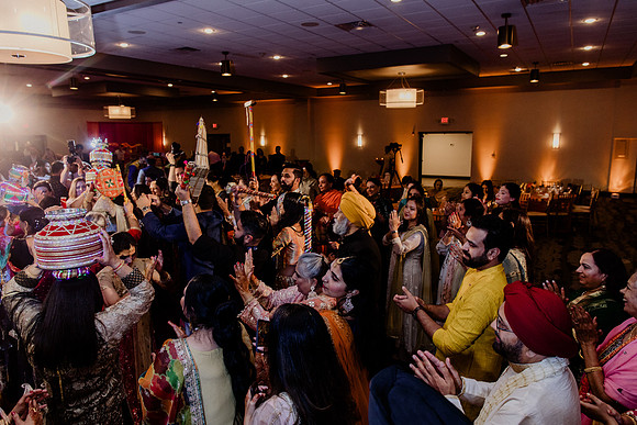 Anu-Omesh-Sangeet-2062