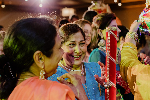 Anu-Omesh-Sangeet-2080
