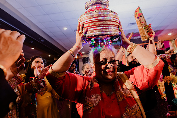 Anu-Omesh-Sangeet-2107