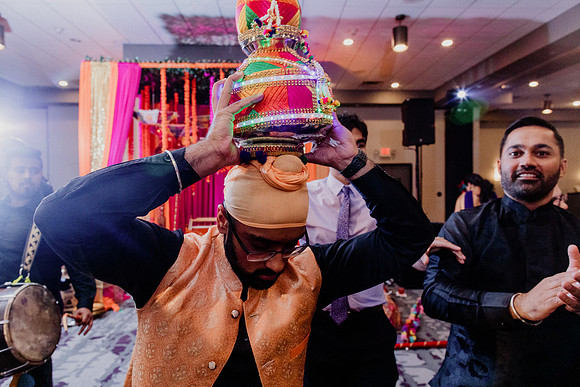 Anu-Omesh-Sangeet-2135