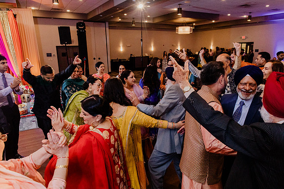 Anu-Omesh-Sangeet-2141