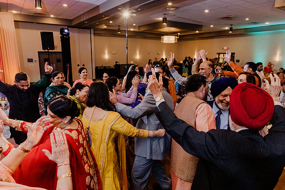 Anu-Omesh-Sangeet-2142