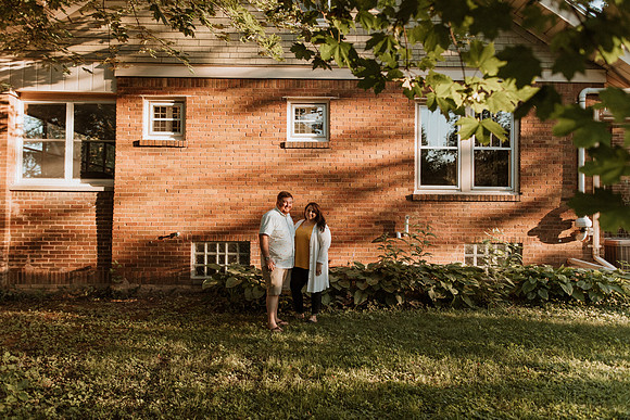 Adrianna-Larry-Home-1117