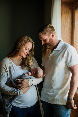 Marcus-Karnitz-Newborn-1005