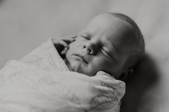 Marcus-Karnitz-Newborn-1153