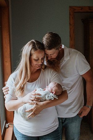 Marcus-Karnitz-Newborn-1175