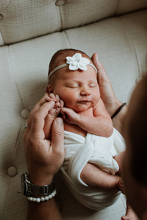 kinley-newborns-1020