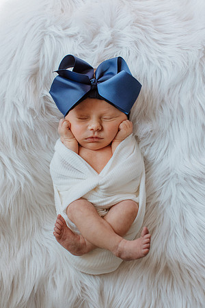 kinley-newborns-1001-2