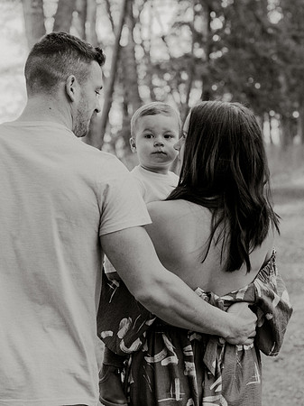 Brunette-Family-22-1053