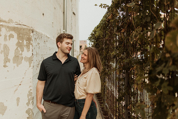 Alma-Drew-Engagement-1190