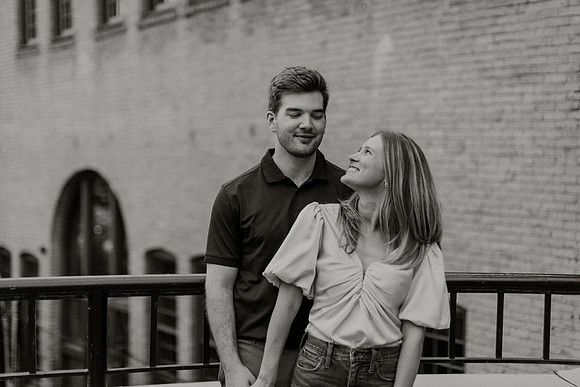 Alma-Drew-Engagement-1222