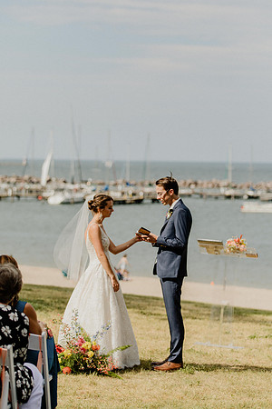 Alyssa-Sam-Wisneski-1205