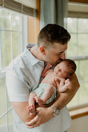 Roarke-Newborns-1110