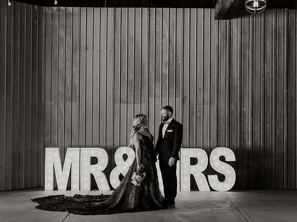 Sinclair-Couple-1-GE-Creative-1003