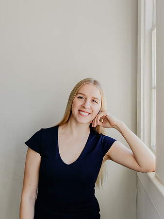 Laken-Headshot-1010