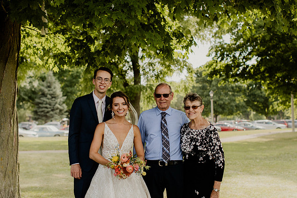 Alyssa-Sam-Wisneski-1415