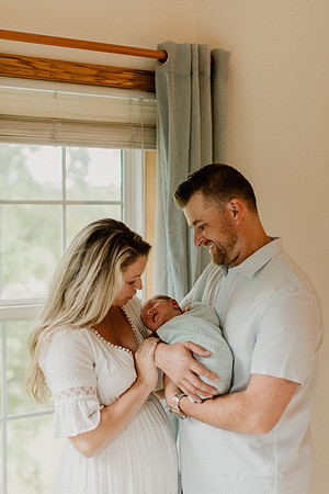 Roarke-Newborns-1033