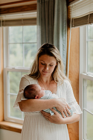 Roarke-Newborns-1021